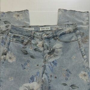 Tribal Light Blue Floral Cropped Jeans
